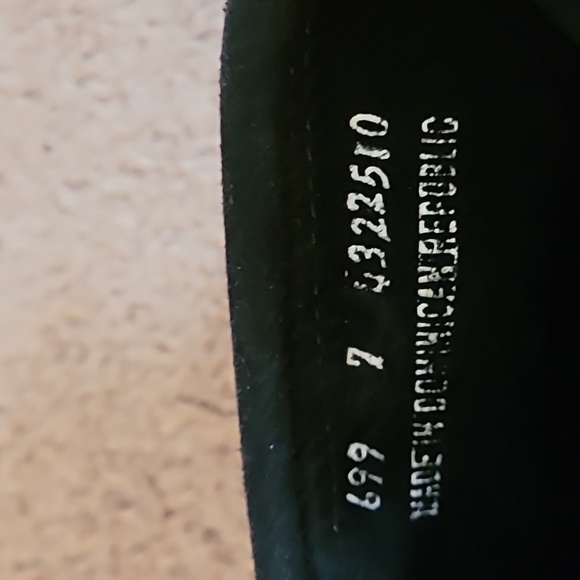 MINNETONKA black fringed suede moccasins. Size 7 - Picture 14 of 16